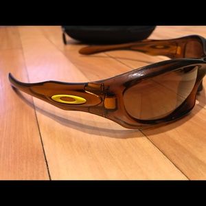 OAKLEY Monster Dog Sunglasses